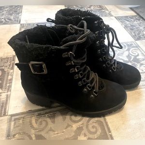 Madden Girl Black Boots Women’s Size 7